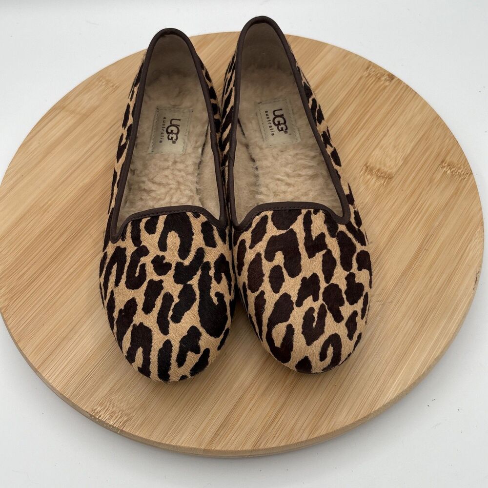 UGG Australia Leopard Print Loafer Flats Fur Sheepskin Lined Sz 7 1003491